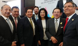 Alejandro Salas y empresarios del Edomex saludan a Martha Hilda, titular de la Secretaría del Trabajo del Estado de México.