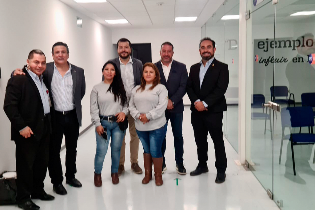 “Estoy agradecida con CANACAR, con el IECA y con TRACUSA por esta oportunidad. Me siento realmente afortunada por qué sé que esto es algo que no sucede todos los días. Siento una gran satisfacción por qué voy a poder mejorar la calidad de vida de mis hijas, y por qué ahora sé que nunca es tarde para hacer los sueños realidad”.